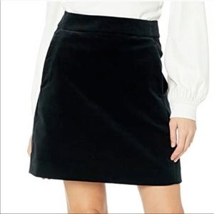 Black velvet/sued skirt, size 4p, Ann Taylor